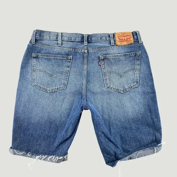 Levi’s 511 Cut Off Denim Shorts Distressed Raw Hem W40 Blue Jean Shorts - Picture 2 of 7